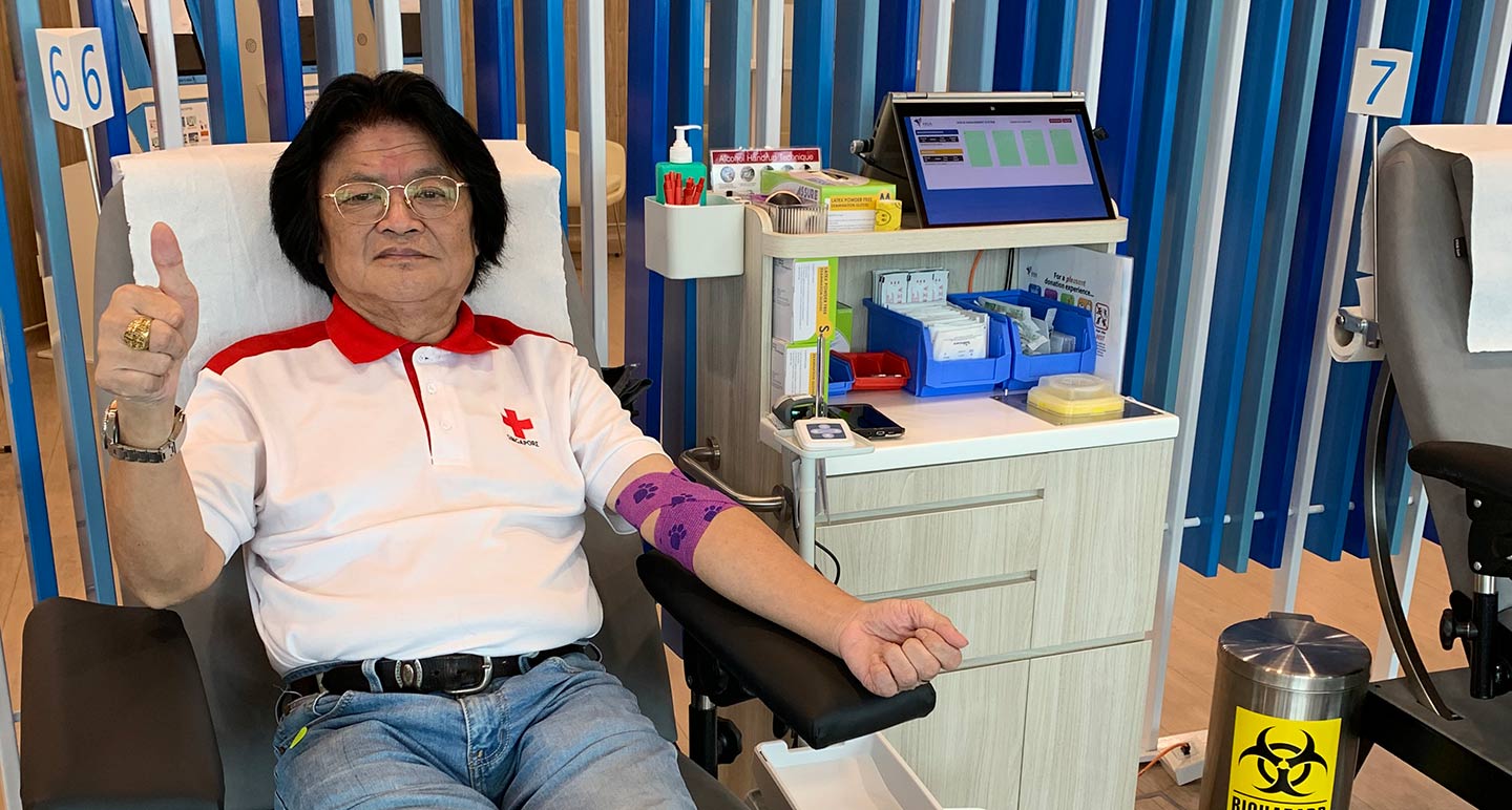 62 years old Augustine Lee's  blood donor in  Singapore