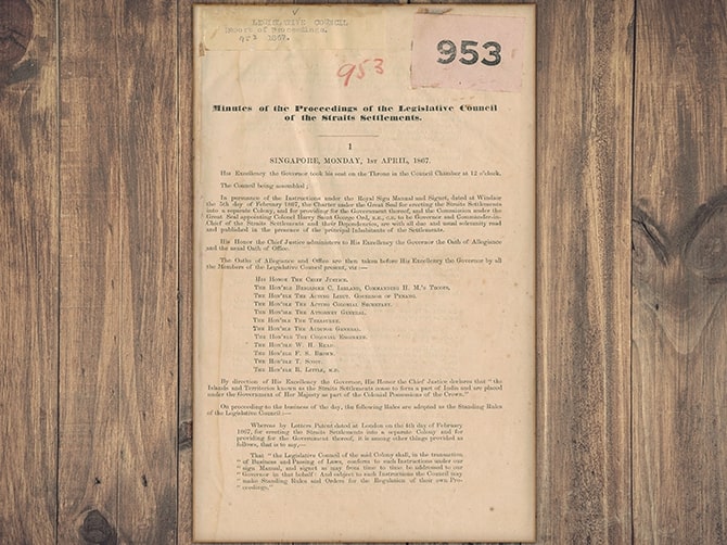 The Straits Settlements become a Crown colony
